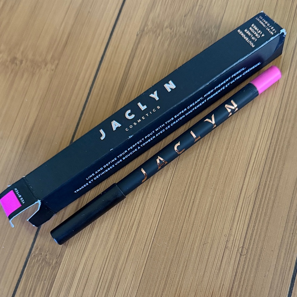 Yes B*tch PoutSpoken Lip Liner by Jaclyn Cosmetics